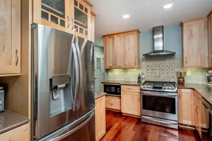 2300 Dahl Ct E, Maplewood, MN 55119 - Photo 15