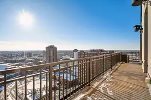 201 S 11th St, Minneapolis, MN 55403 - Photo 57