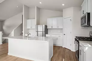 618 Redwood Loop N, Cambridge, MN 55008 - Photo 7