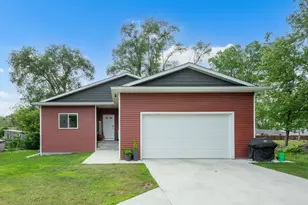 3233 Welch Ct SE, Rochester, MN 55904 - Photo 1