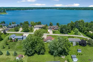 4320 Roberds Lk Trail, Faribault, MN 55021 - Photo 1