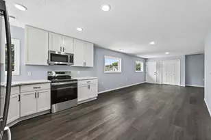 725 Wilson Ave, Saint Paul, MN 55106 - Photo 25