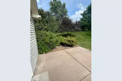 572 Williamsburg Place, New Richmond, WI 54017 - Photo 3