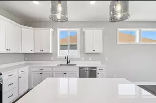 2109 Westpointe Dr, Hastings, MN 55033 - Photo 7