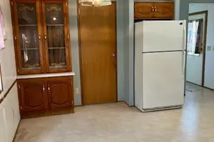 1231 Deerfield Dr, Maplewood, MN 55119 - Photo 9