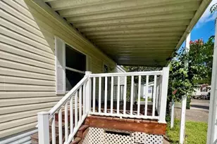 1231 Deerfield Dr, Maplewood, MN 55119 - Photo 5