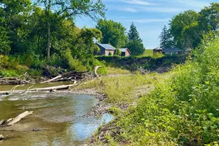 2555 River Rd, Marshall, MN 56258 - Photo 15