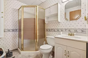 2434 Hynes Ave N, Oakdale, MN 55128 - Photo 23