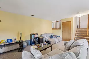 2434 Hynes Ave N, Oakdale, MN 55128 - Photo 25