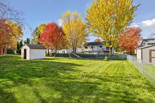 2434 Hynes Ave N, Oakdale, MN 55128 - Photo 29