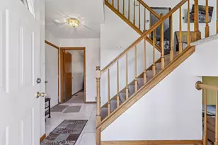 2434 Hynes Ave N, Oakdale, MN 55128 - Photo 5