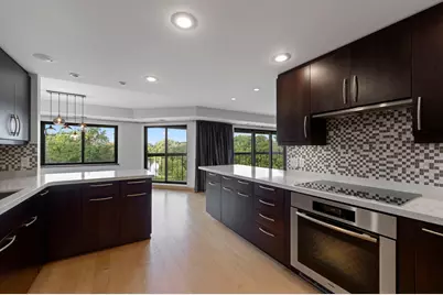 2885 Knox Avenue S #502, Minneapolis, MN 55408 - Photo 1