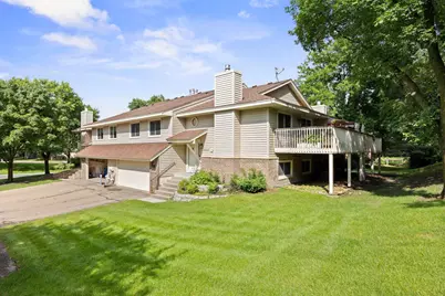 7237 Pontiac Circle, Chanhassen, MN 55317 - Photo 1