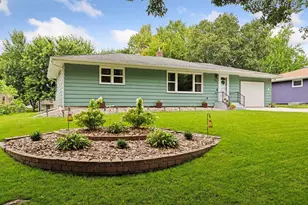 724 Harrington St SW, Hutchinson, MN 55350 - Photo 1