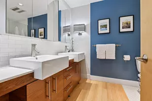 2100 W 21st St, Minneapolis, MN 55405 - Photo 25