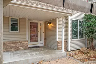 2970 Western Ave N, Roseville, MN 55113 - Photo 5