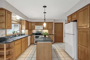 2970 Western Ave N, Roseville, MN 55113 - Photo 35