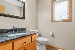 901 Geneva Dr, Alexandria, MN 56308 - Photo 33