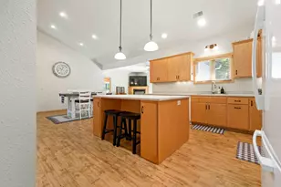 12 Deblock Dr, Crosby, MN 56441 - Photo 11