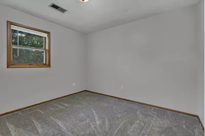 706 7th Avenue NW, Clara City, MN 56222 - Photo 35