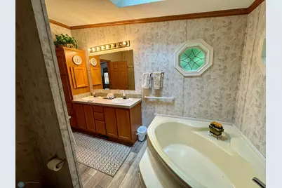 14196 E Fox Lake Road, Lake View Twp, MN 56501 - Photo 31