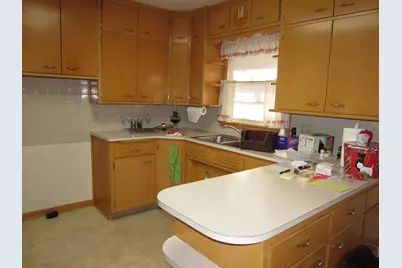 902 11th Street S, Saint James, MN 56081 - Photo 5