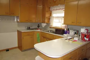 902 11th St S, Saint James, MN 56081 - Photo 5