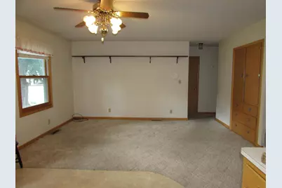 902 11th Street S, Saint James, MN 56081 - Photo 7