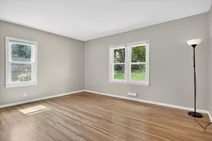 2775 Lancaster Ln N, Plymouth, MN 55441 - Photo 33