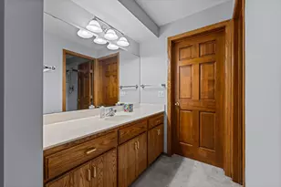 9956 Antrim Rd, Woodbury, MN 55125 - Photo 71