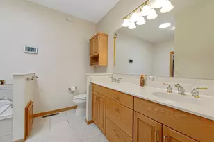 2065 Raspberry Ridge Pl NE, Owatonna, MN 55060 - Photo 21