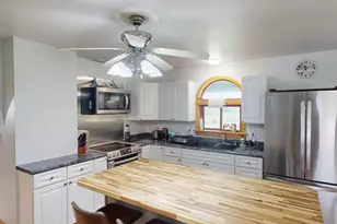 W25757 Bear Coulee Rd, Trempealeau, WI 54661 - Photo 13