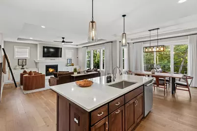 16957 Valley Road, Eden Prairie, MN 55347 - Photo 9