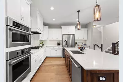 16957 Valley Road, Eden Prairie, MN 55347 - Photo 5