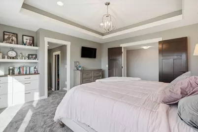 1650 Waters Edge Drive, New Richmond, WI 54017 - Photo 19