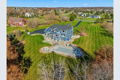 1650 Waters Edge Drive, New Richmond, WI 54017 - Photo 47