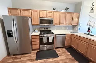 9467 Golden Eagle Ln, Monticello, MN 55362 - Photo 5