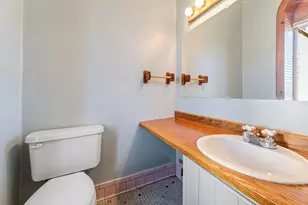 121 S Main St, Fountain City, WI 54629 - Photo 17