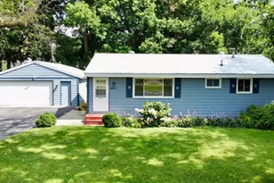 6601 Elmwood Dr, Rockford, MN 55373 - Photo 1