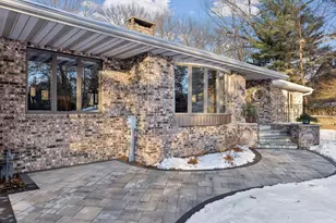 2320 Timber Trail E, Maplewood, MN 55119 - Photo 3