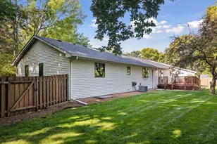 2320 Timber Trail E, Maplewood, MN 55119 - Photo 73