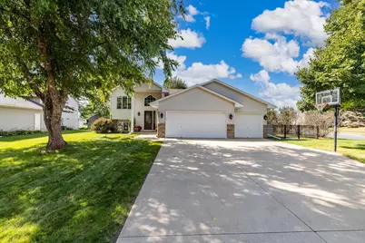 800 S Walnut Street, Belle Plaine, MN 56011 - Photo 1