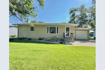 710 6th Street S, Breckenridge, MN 56520 - Photo 1