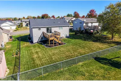 5788 51st St NW, Rochester, MN 55901 - Photo 7