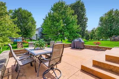 2113 Sandhill Drive, Shakopee, MN 55379 - Photo 25