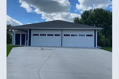 1740 Bay Oaks Drive, Albert Lea, MN 56007 - Photo 39