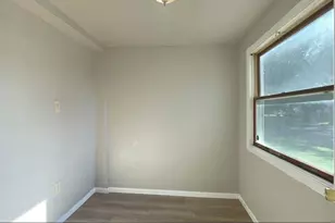 245 3rd Ave SE, Wells, MN 56097 - Photo 11