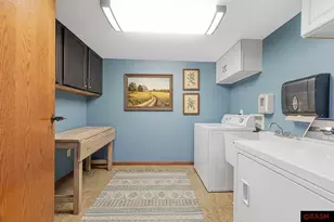 2203 Rolling Green Ln, North Mankato, MN 56003 - Photo 63