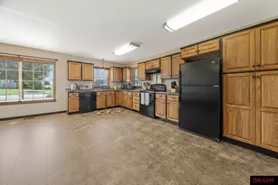 2203 Rolling Green Ln, North Mankato, MN 56003 - Photo 65