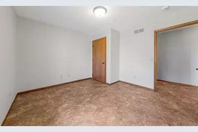 2203 Rolling Green Lane, North Mankato, MN 56003 - Photo 25